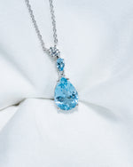 Santa Maria Aquamarine. Diamonds. Lightness