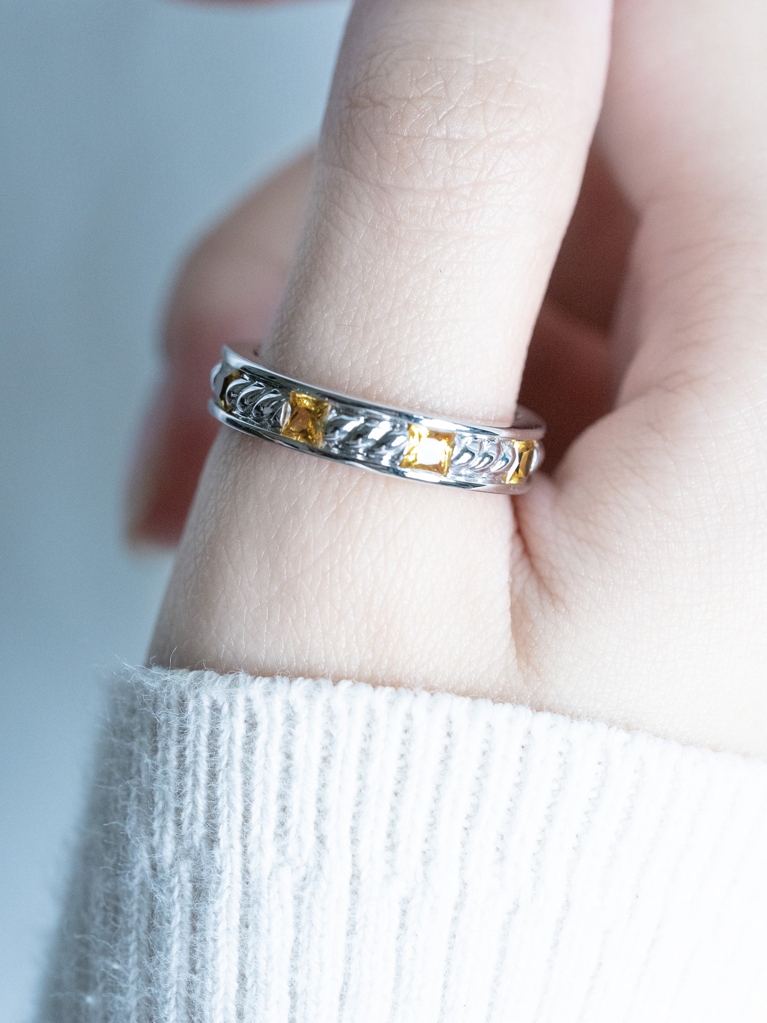 🥳Sapphire 18K White Gold Rope Ring🥰