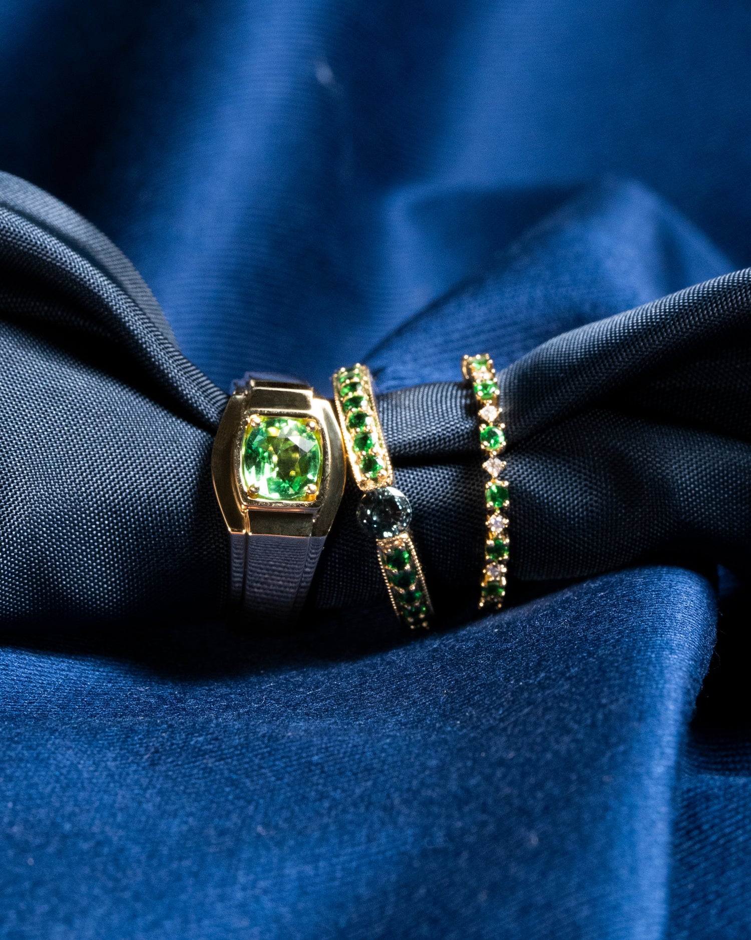 💚 Tsavorite gold men's ring