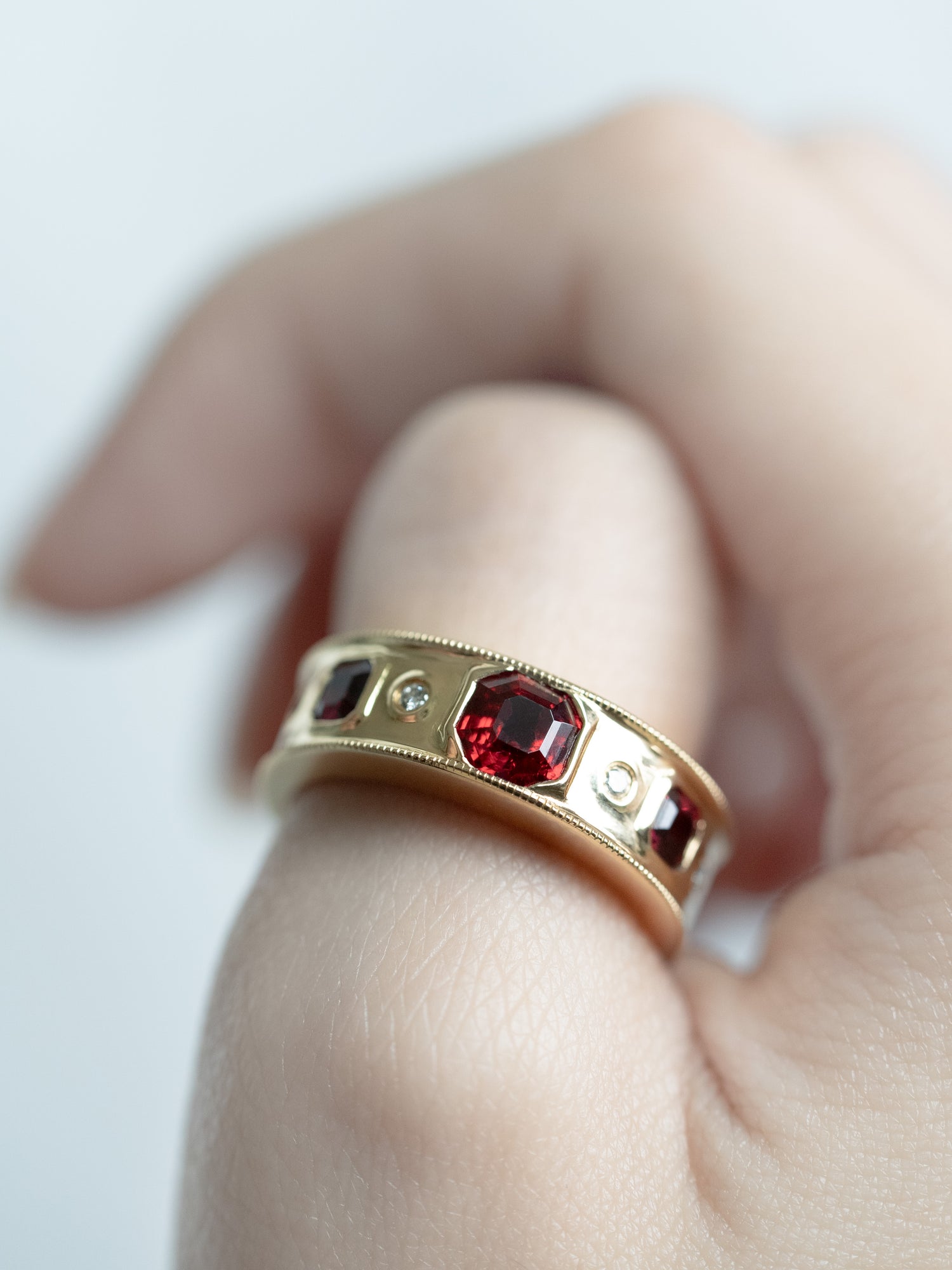 ❤️18K gold red spinel vintage ring❤️
