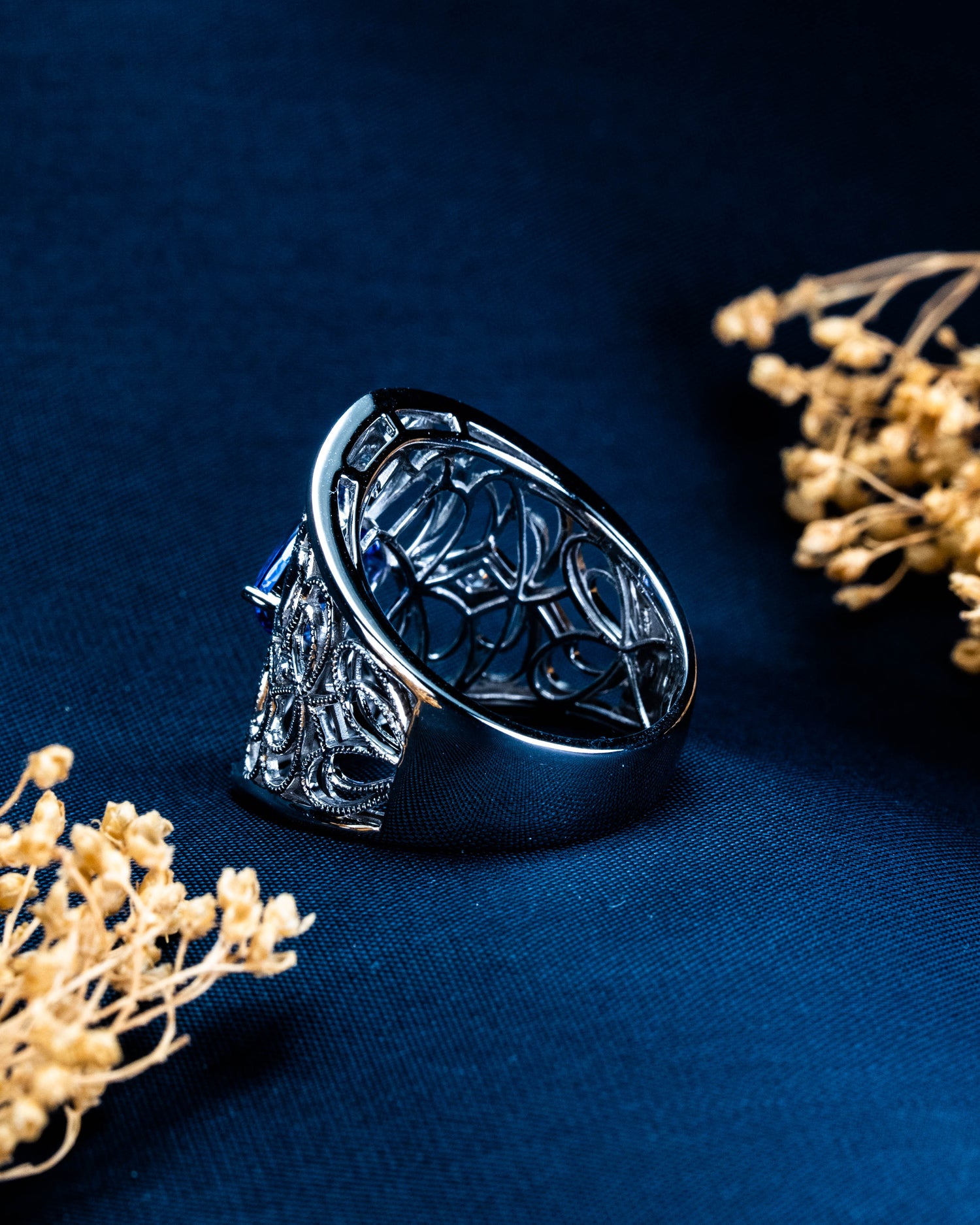 - 😍Hollow Beaded Tanzanite Ring😍-