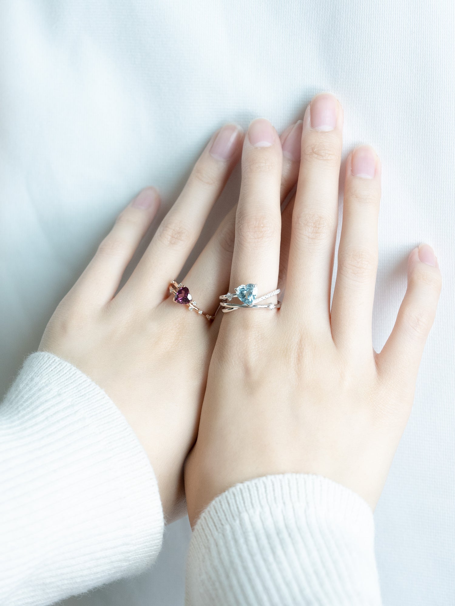 💙18k gold inlaid aquamarine heart💙